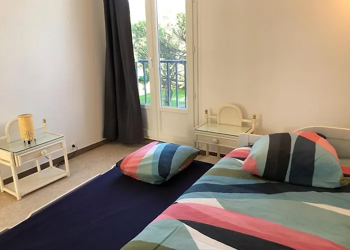 Confortable 5 Pers, 900m Et Commerces