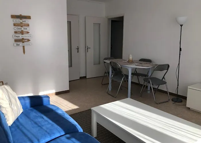 Confortable 5 Pers, 900m Et Commerces Appartement