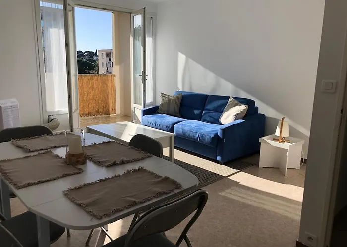 Confortable 5 Pers, 900m Et Commerces Appartement Sainte-Maxime