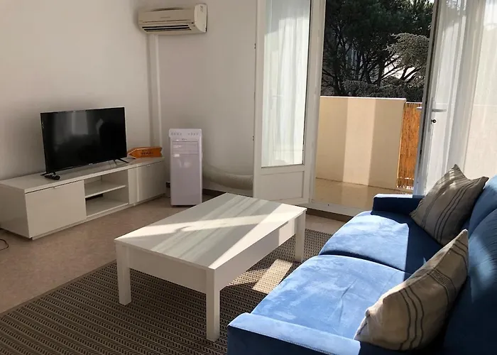 Confortable 5 Pers, 900m Et Commerces *